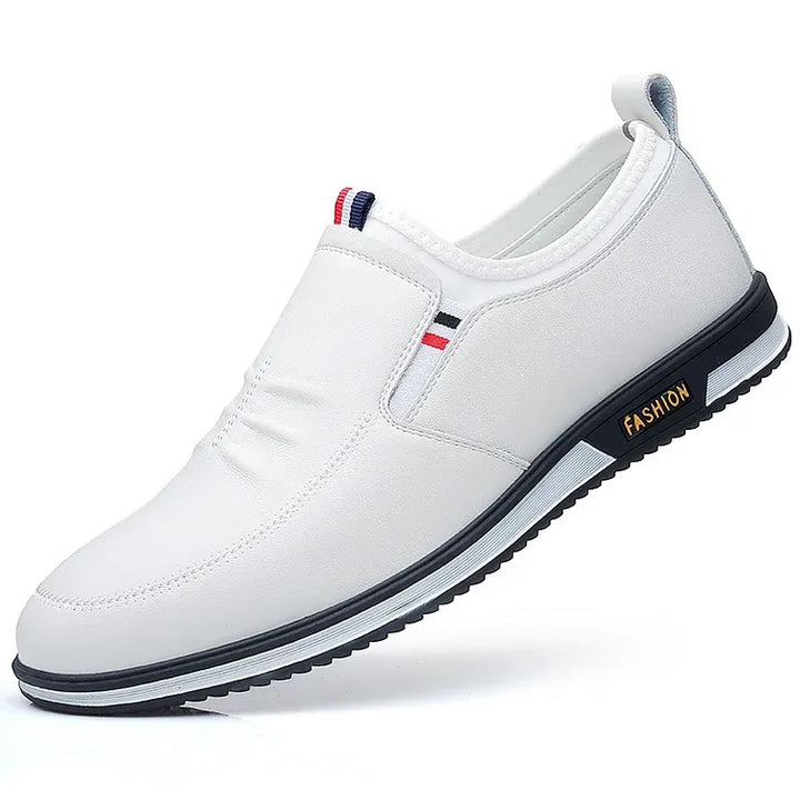 Bequeme Slipper für Herren